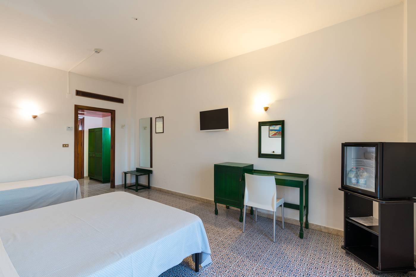 Saracen-Sands-Hotel---Congress-Centre-Room-40