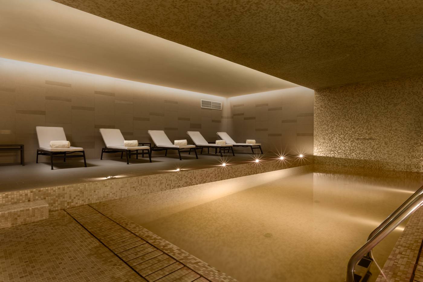 Aurea-Museum-Pool-55