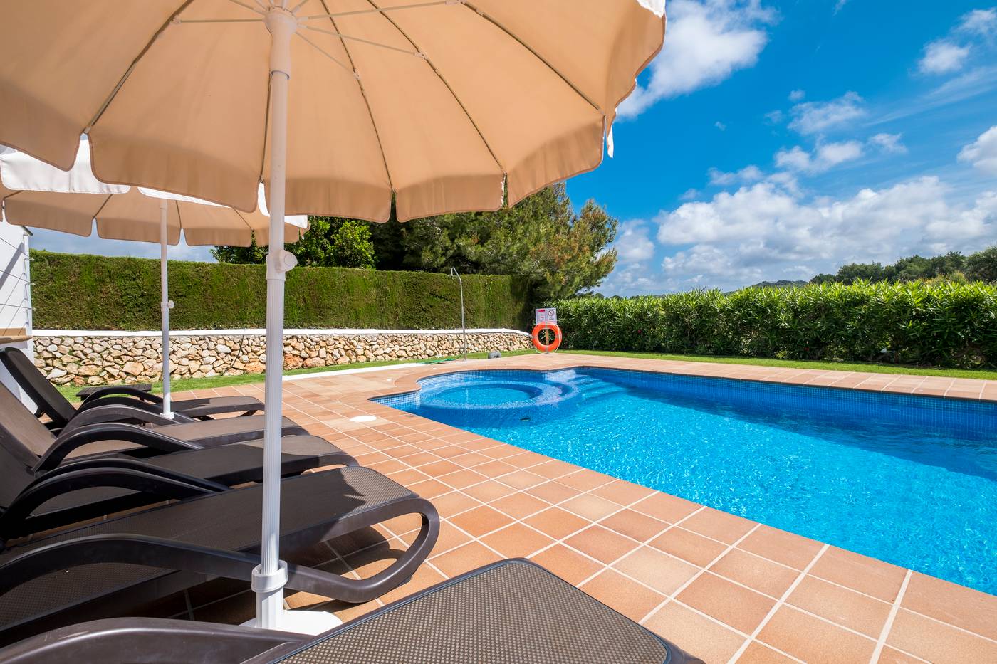 Villas-Finesse-Pool-18