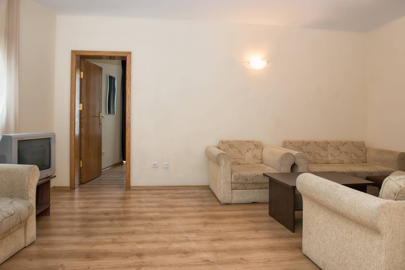 Viva-Apartments-Room-15