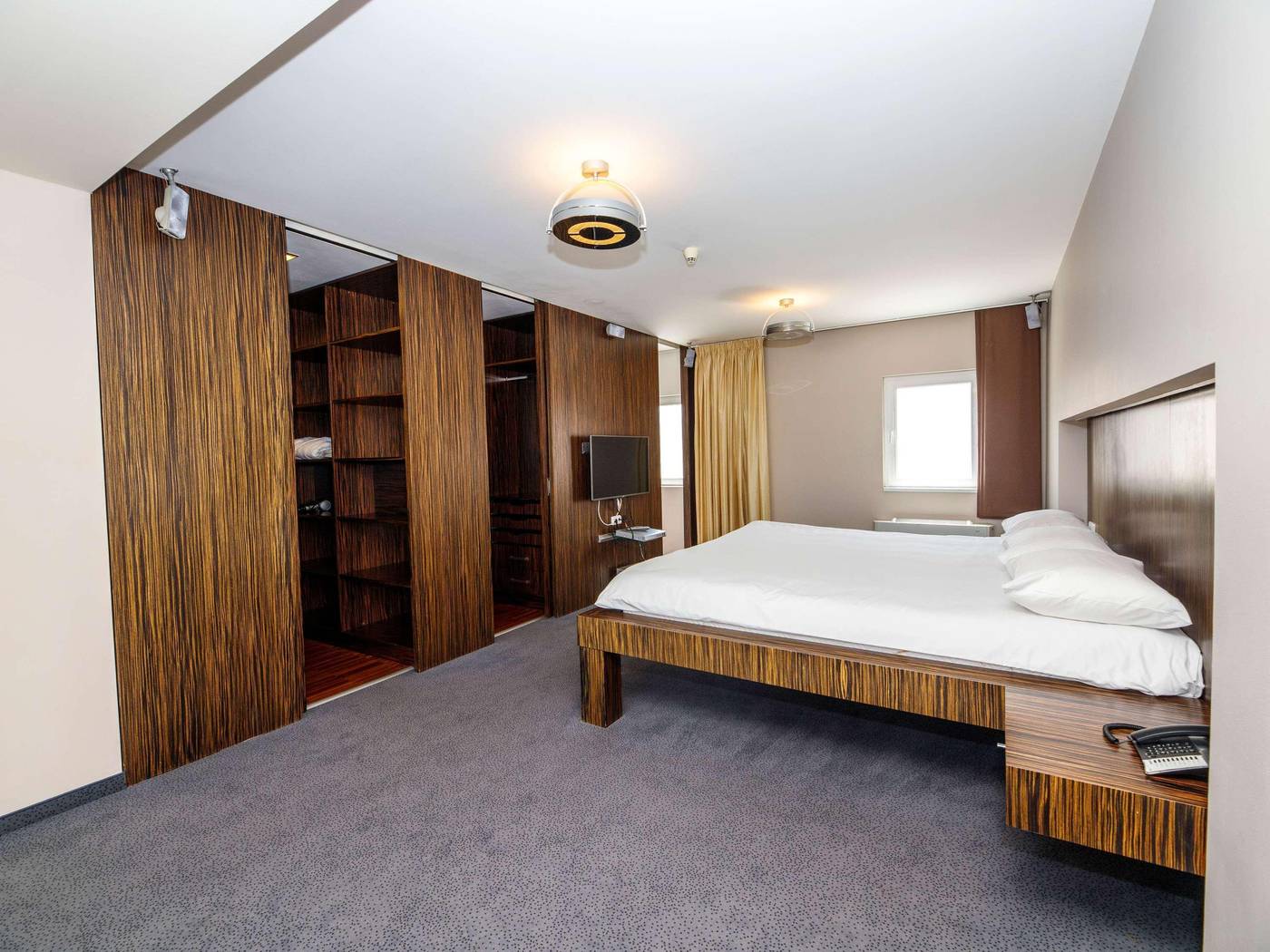 Ibis-Praha-Old-Town-Room-31