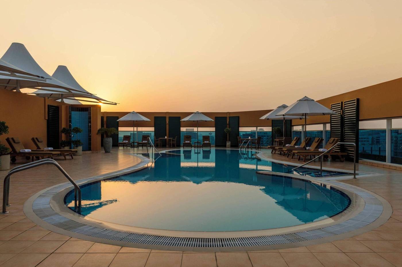 Four-Points-by-Sheraton-Downtown-Dubai-Sports-and-Entertainment-3