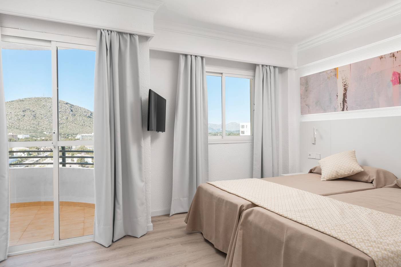 11.06.25 Alcudia Beach Apartments