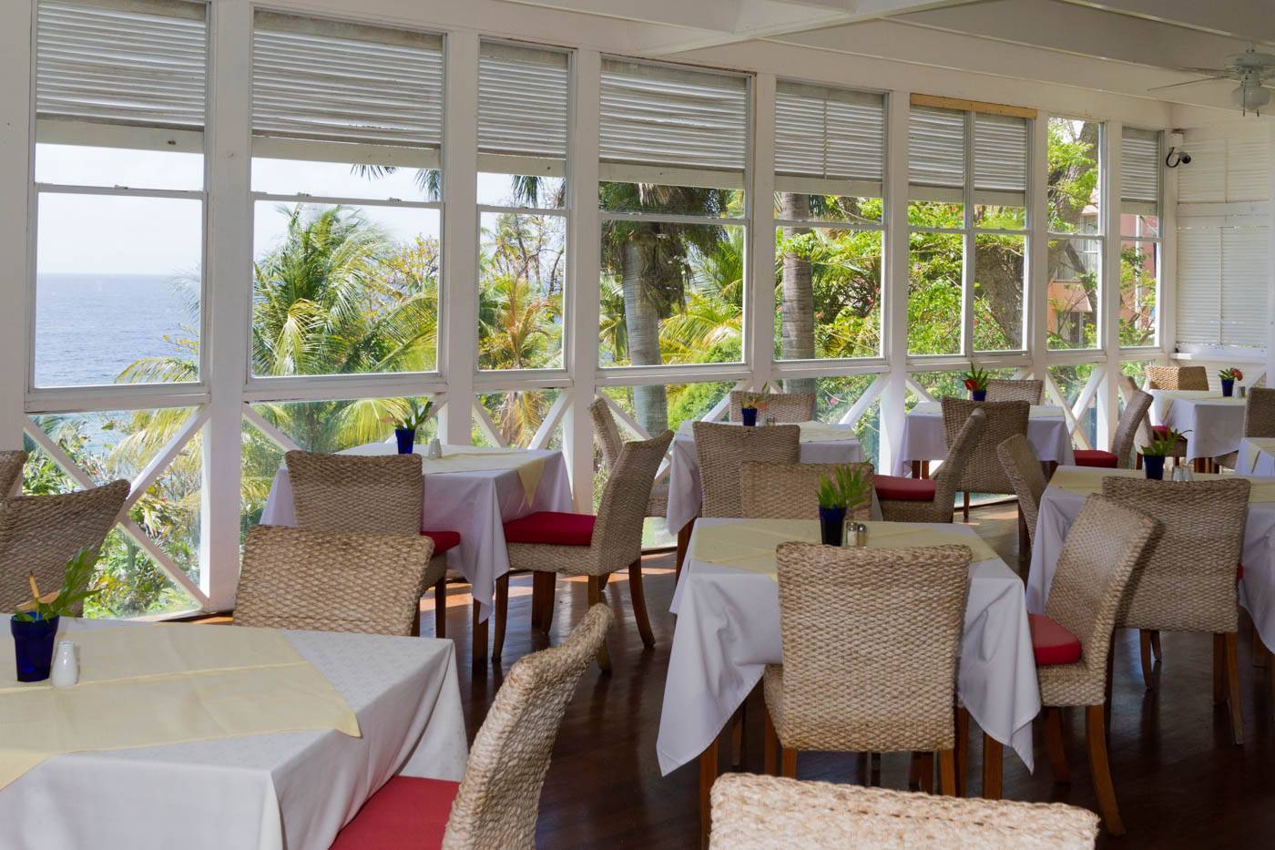 Blue-Haven-Restaurant-19