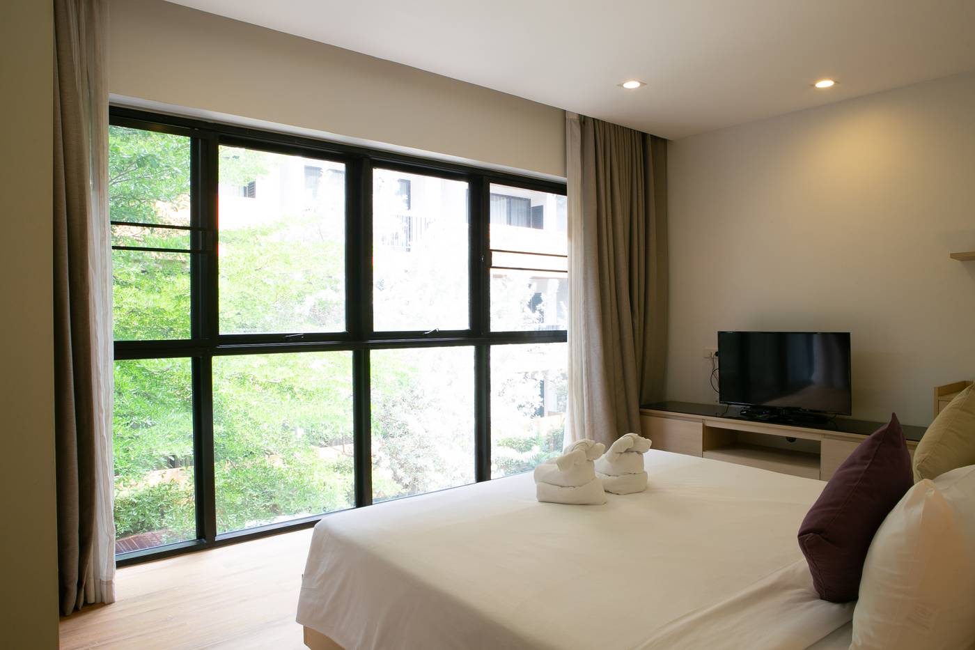 The-Silver-Palm-Wellness-Resort---Bangkok-Room-45