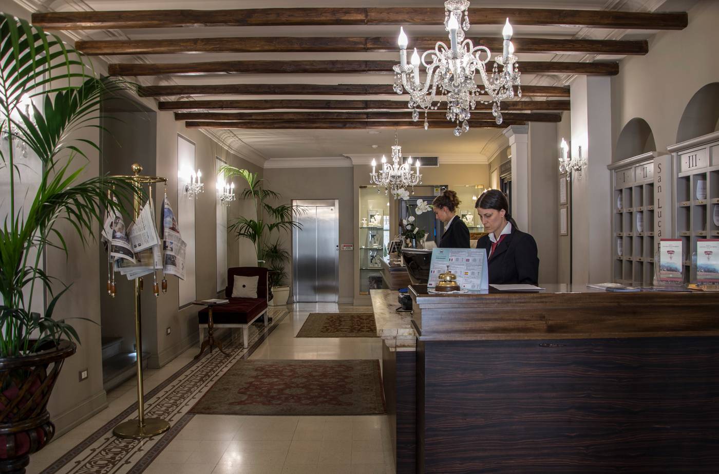 San-Luca-Palace-General-view-13