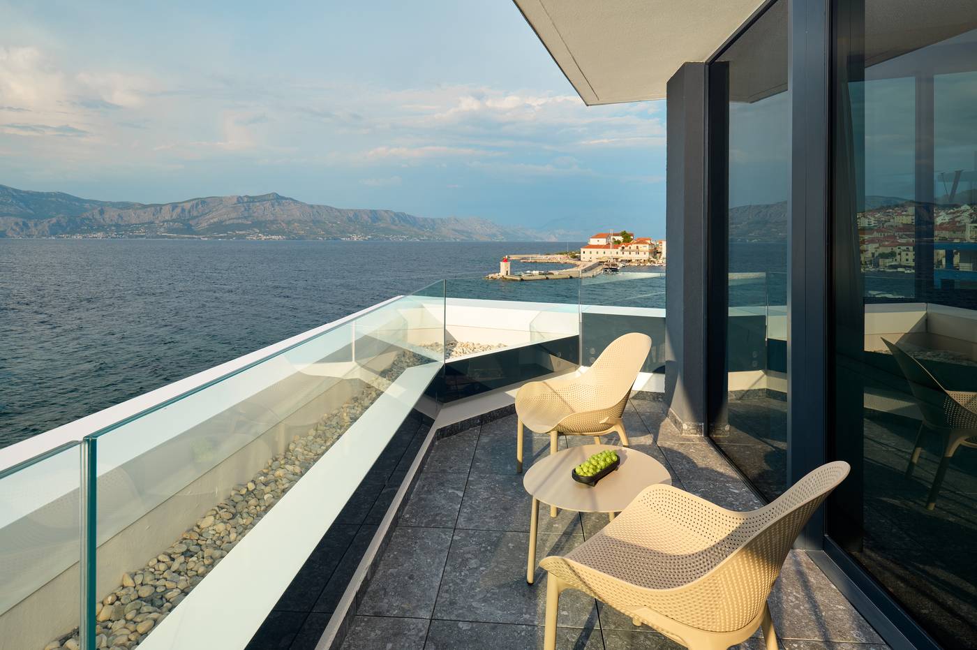 Grand-Hotel-View-Room-57