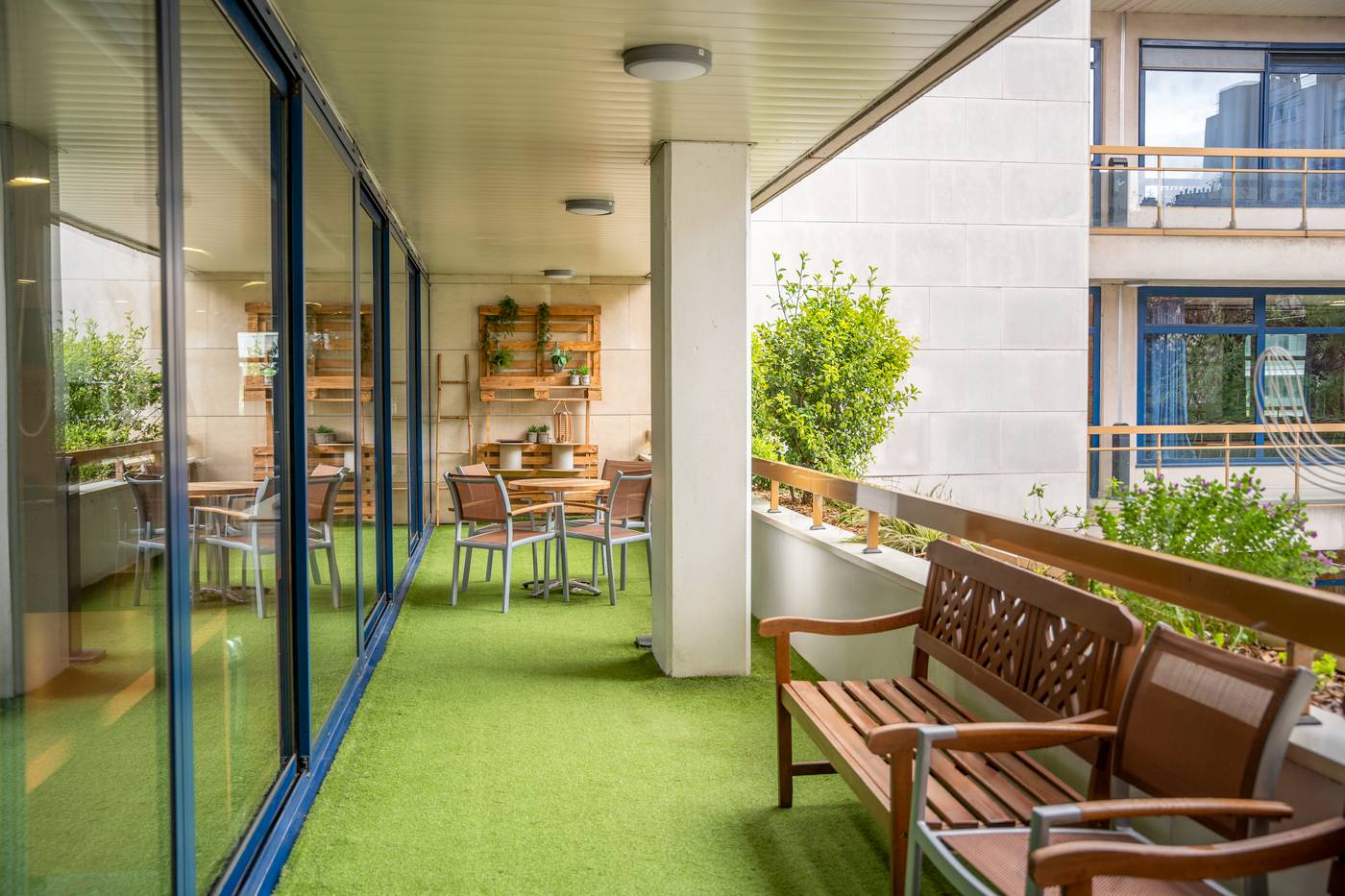 ibis-Paris-17-Clichy-Batignolles-Terrace-1