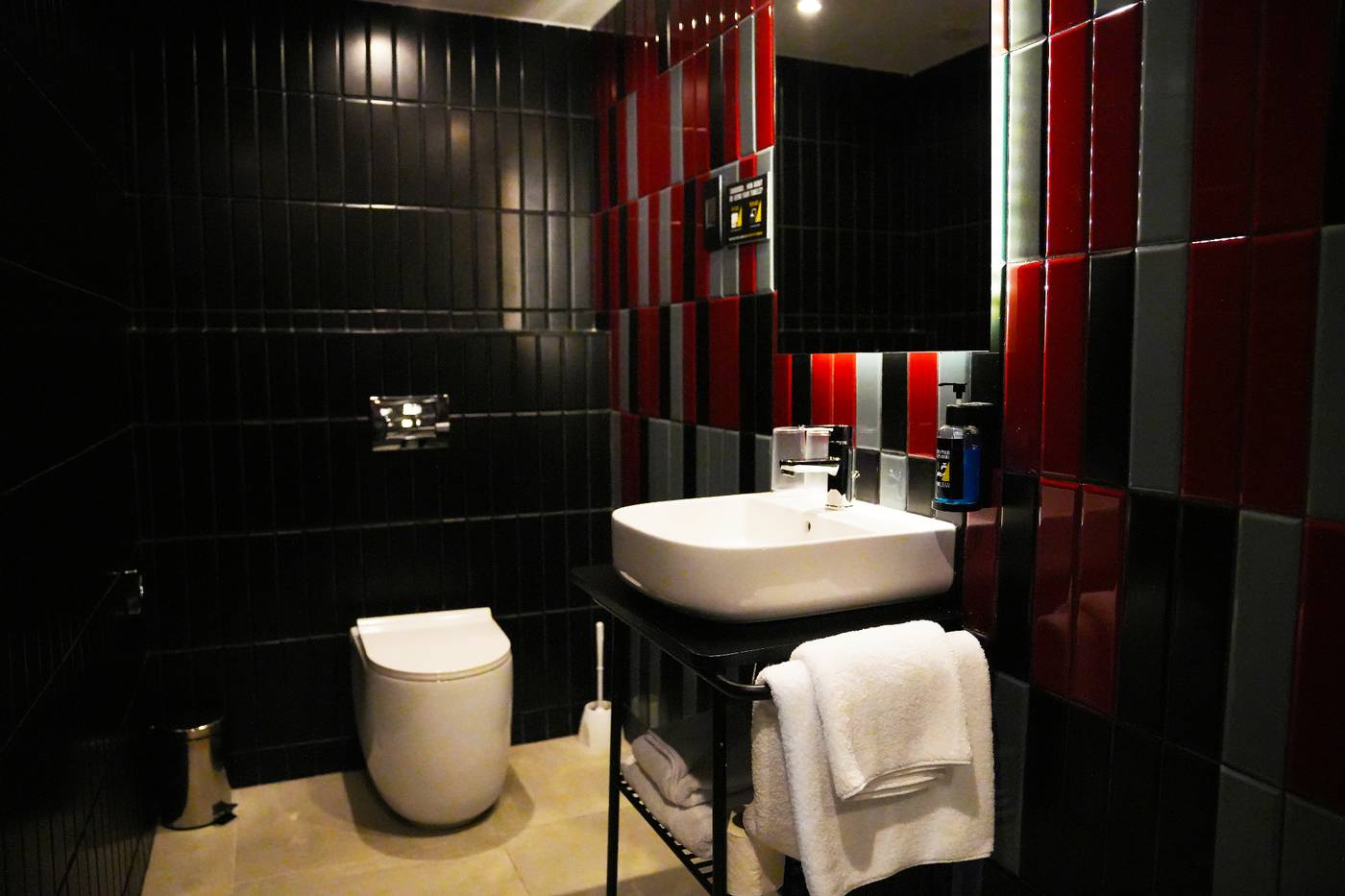 So-City-Hotel-Room-39