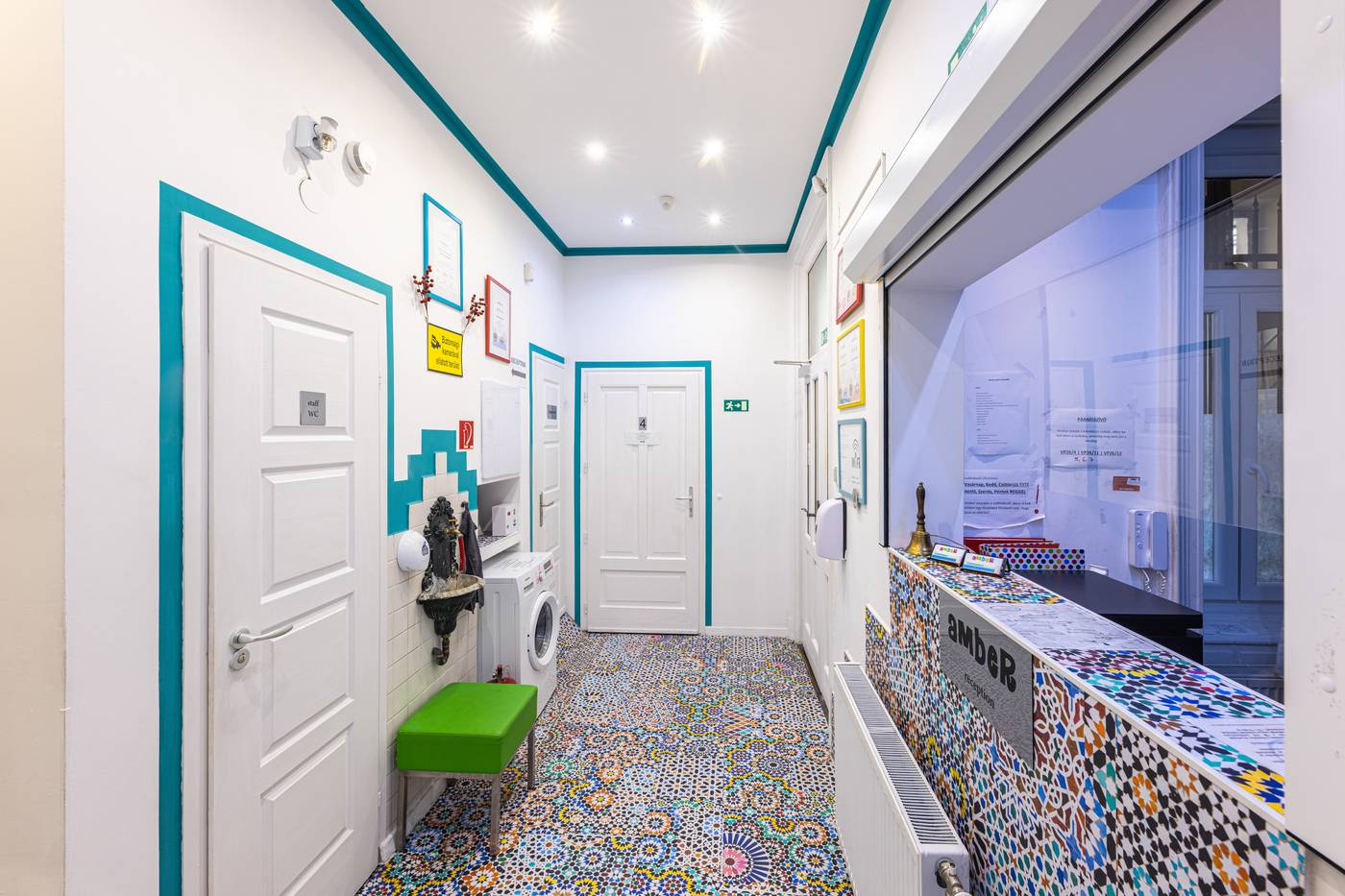 Amber-Gardenview-Studios-Lobby-7