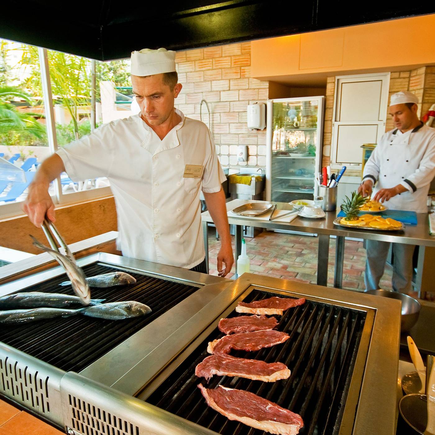 Apartamentos-da-Balaia-Restaurant-18