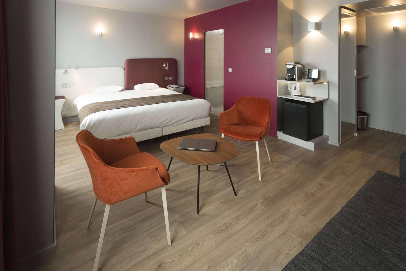 Inter-Hotel-Torcy-Room-3