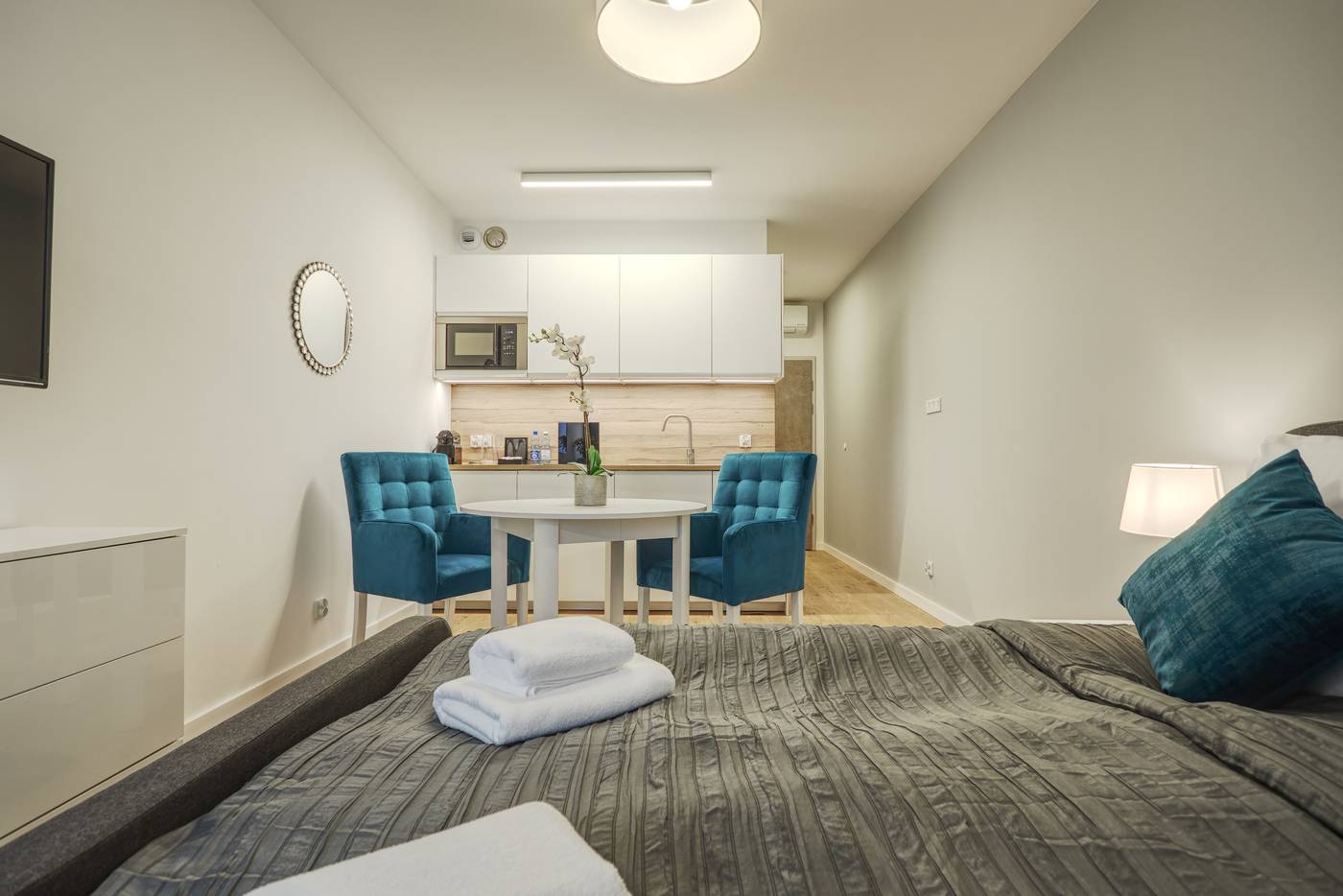 Rajska-3-By-Pi-Apartments-Room-23