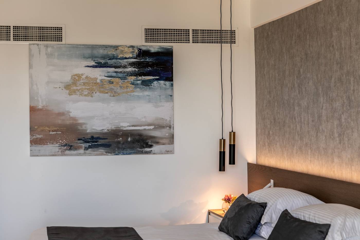 Pavlo-Napa-Hotel-Room-47