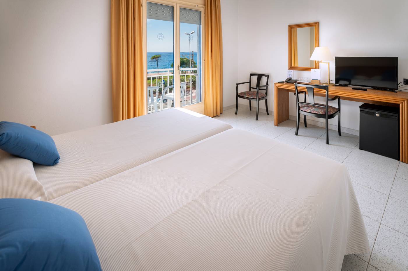Sorrabona-Room-16