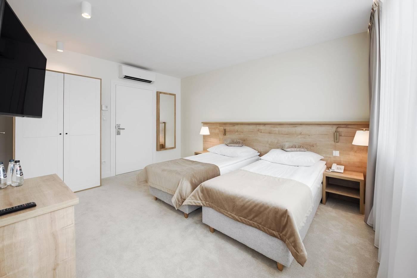 W-Sercu-Krakowa-Aparthotel-Room-20