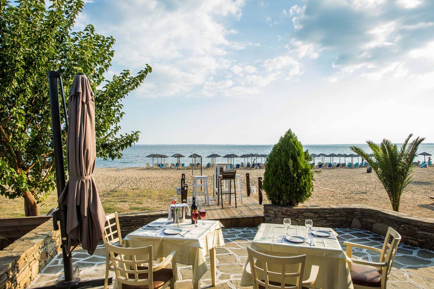 Coral-Blue-Beach-Restaurant-67