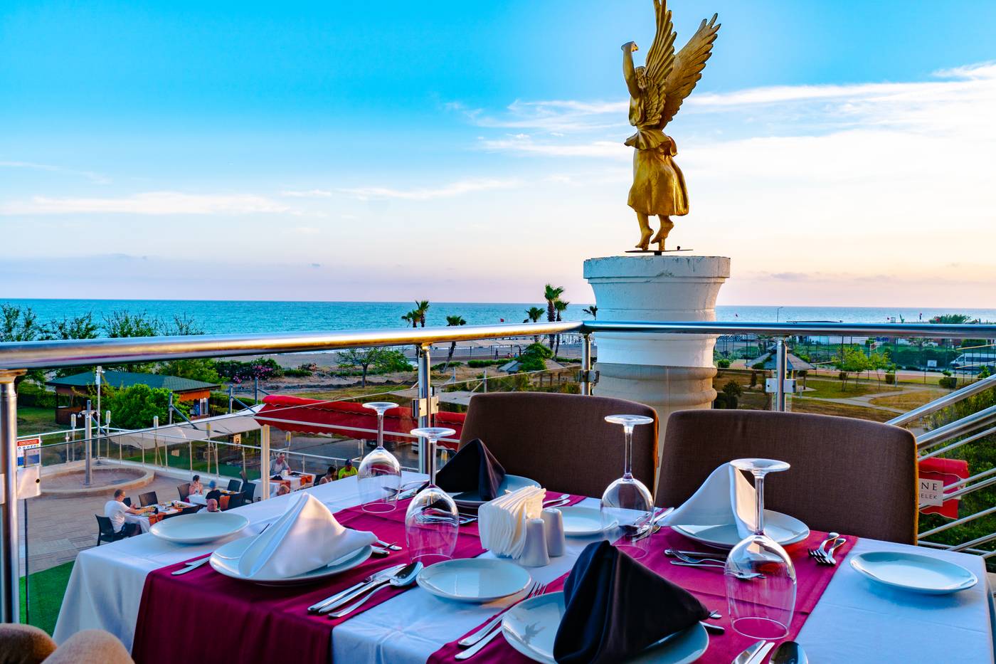 Throne-Sea-Gate-Belek-Hotel-Restaurant-76