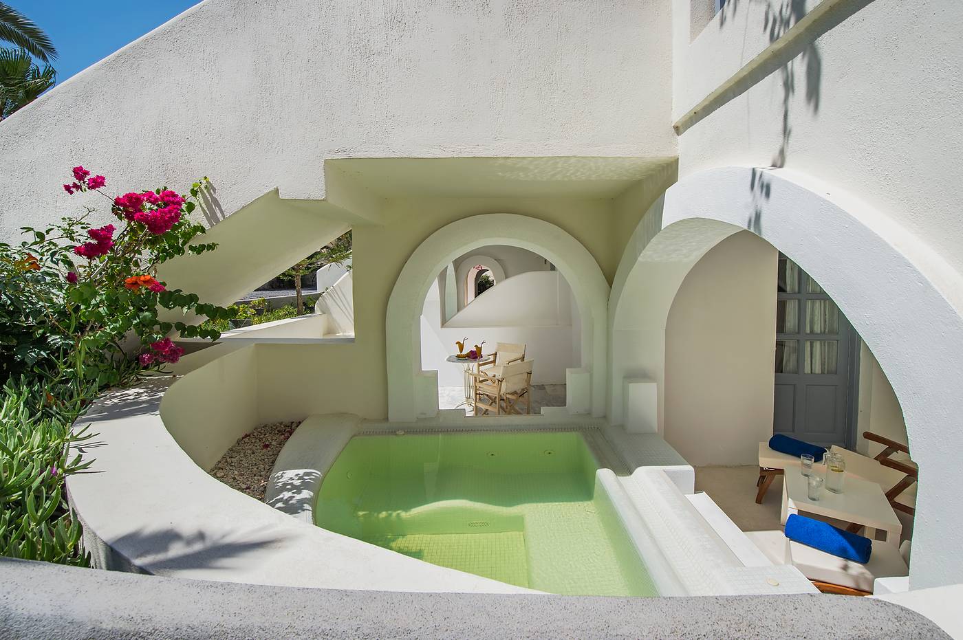 Atlantis-Beach-Villas-Room-9