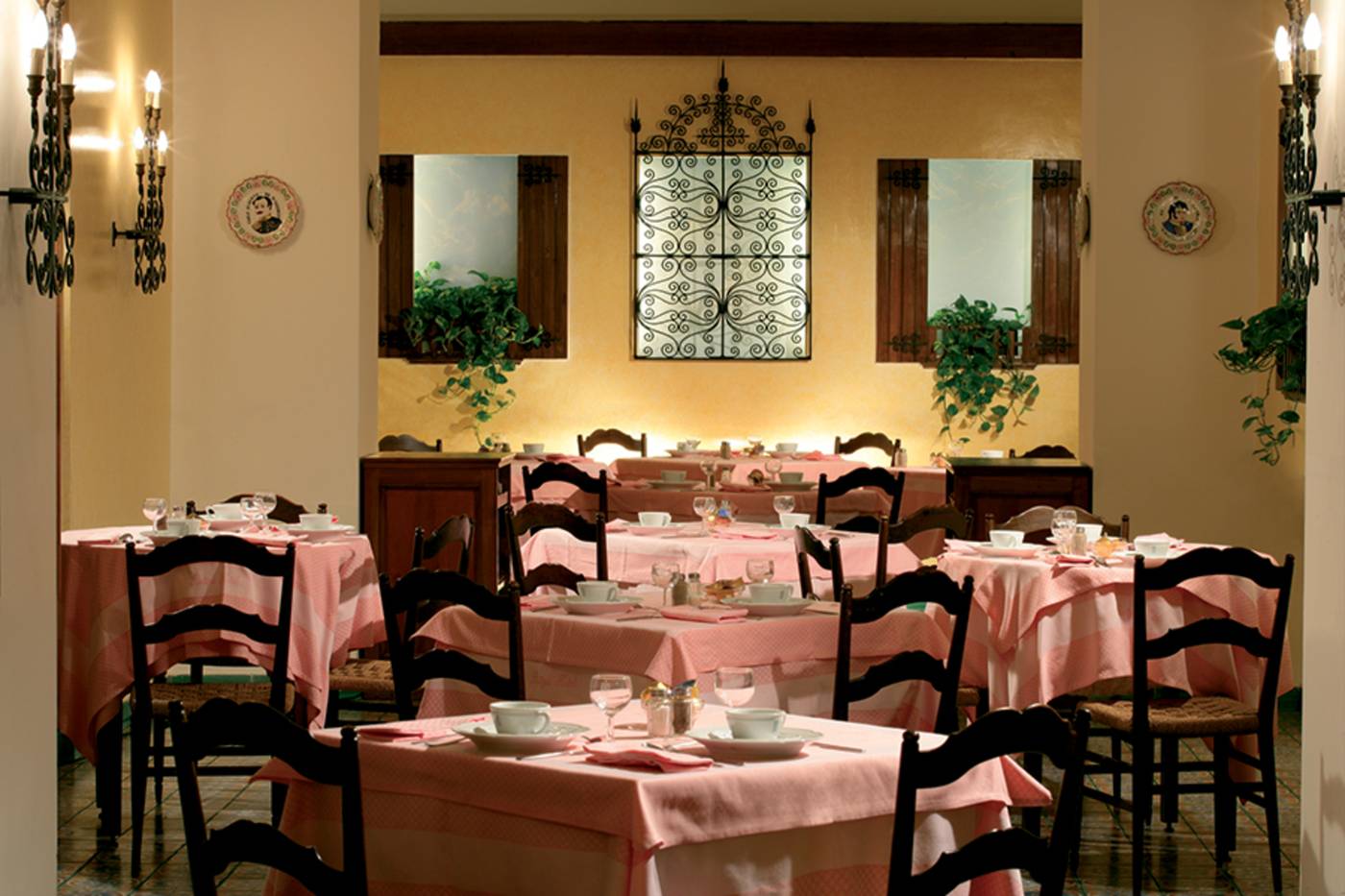 Bettoja-Hotel-Massimo-d-Azeglio-Restaurant-53