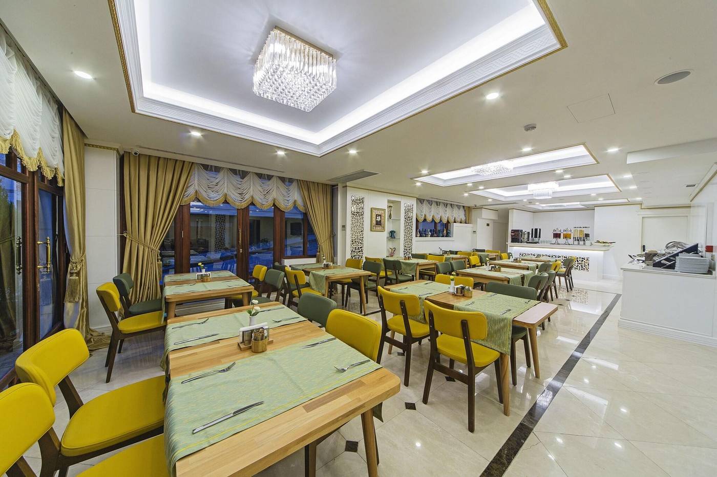 Grand-Naki-Hotel-Restaurant-41