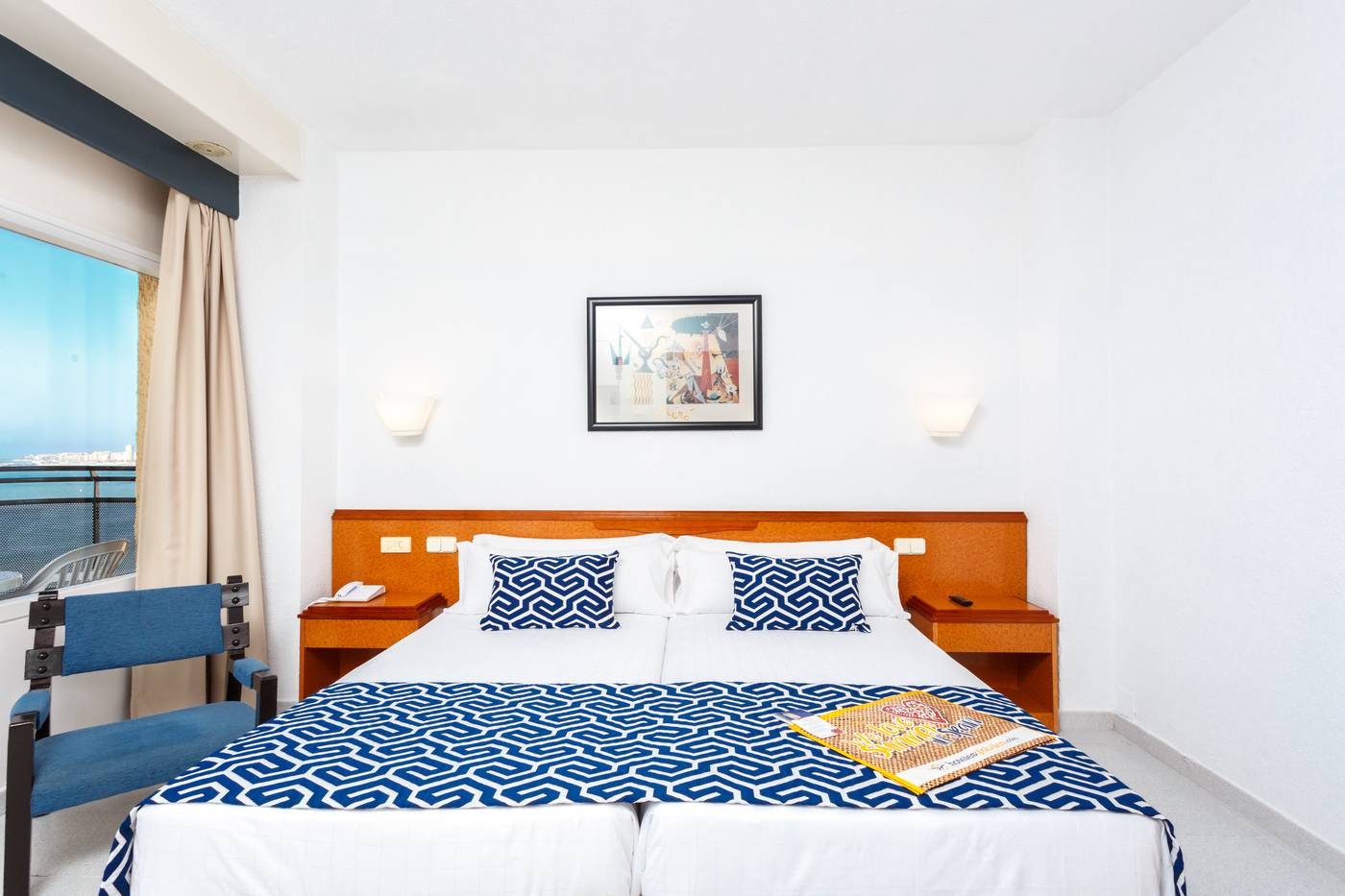 Globales-Gardenia-Room-17