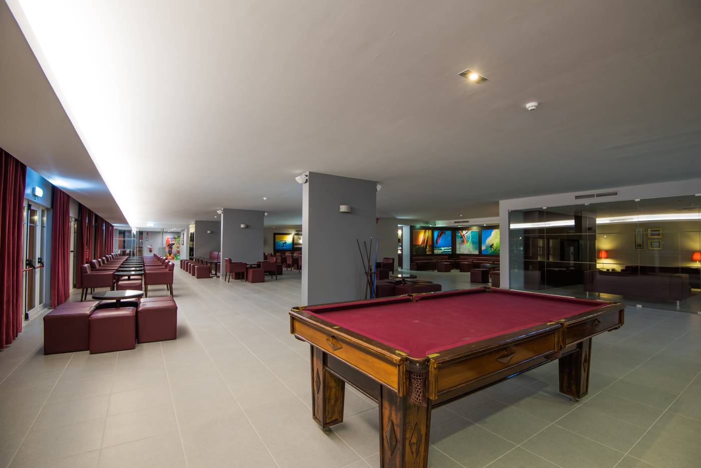 Vila-Gale-Nautico-Bar-48