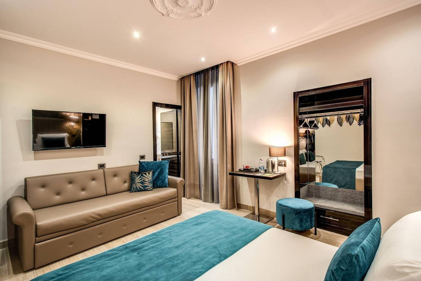 Relais-De-La-Poste-Room-13