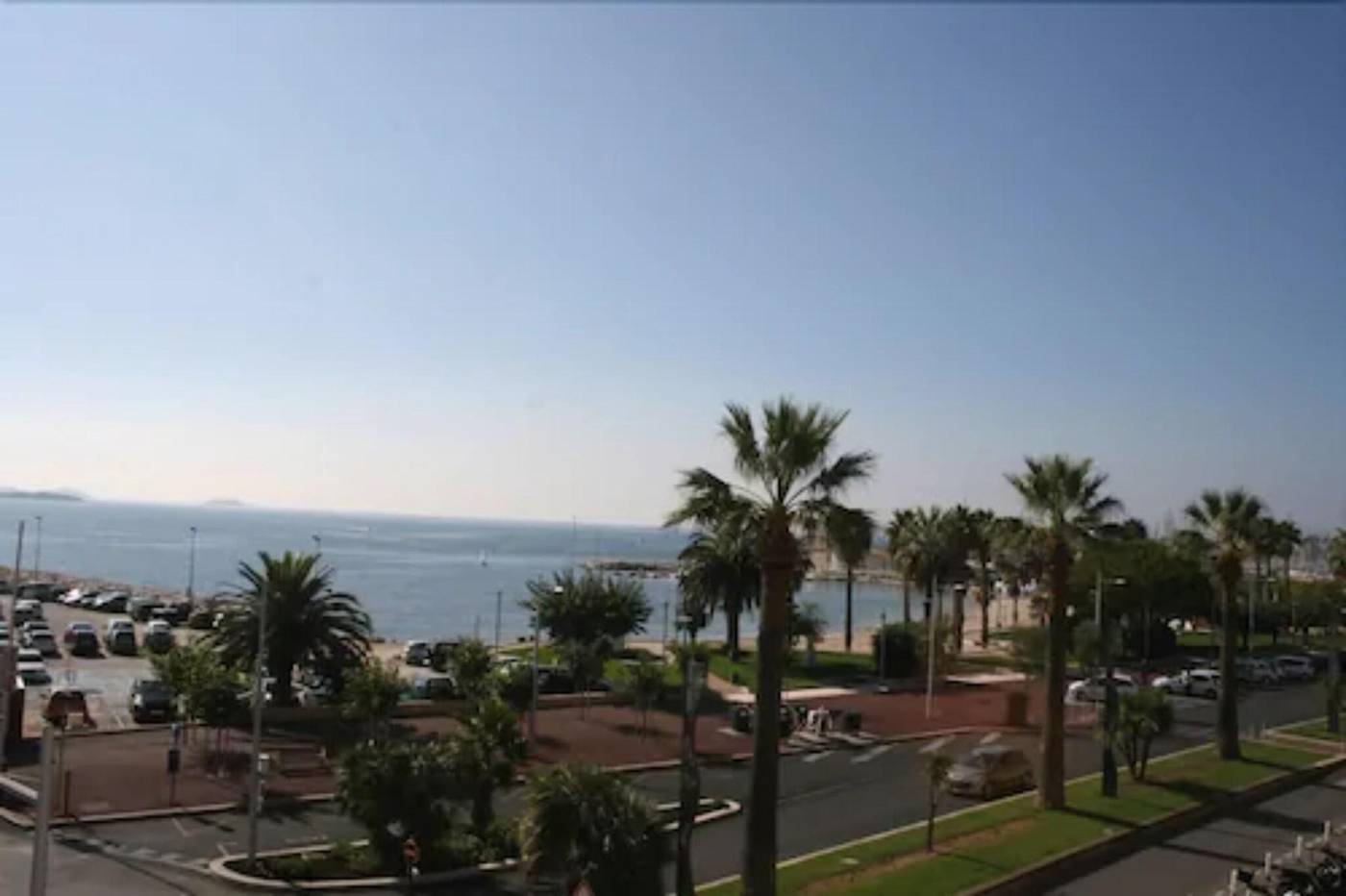 Hotel De La Baie-France-BANDOL-General view-10