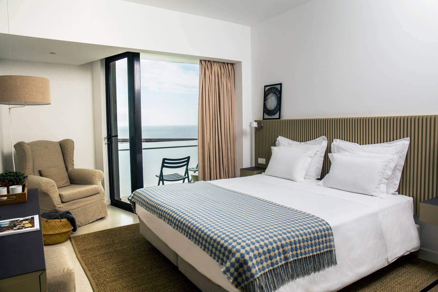 Memmo-Baleeira-Hotel-Room-16