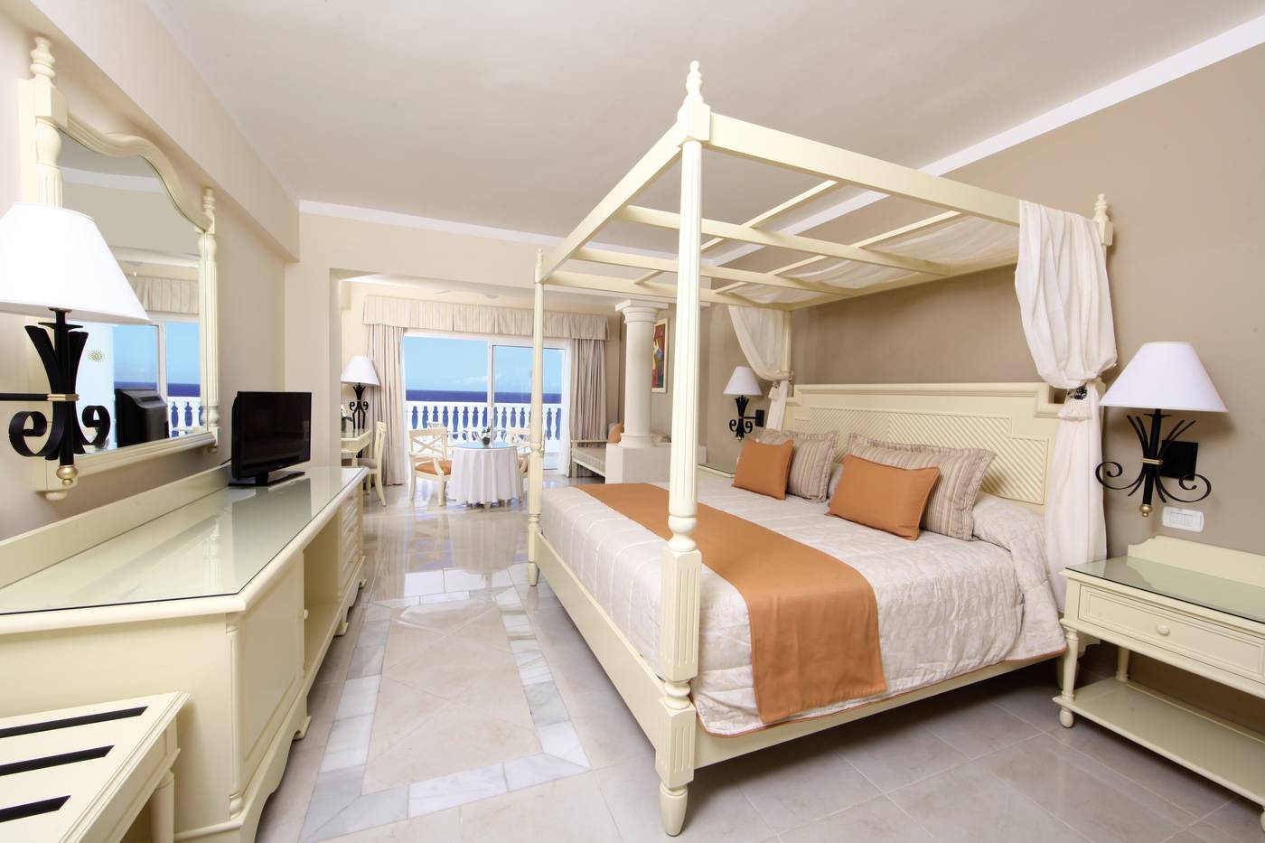 Luxury-Bahia-Principe-Runaway-Bay-All-Inclusive-Adults-Only-Room-27