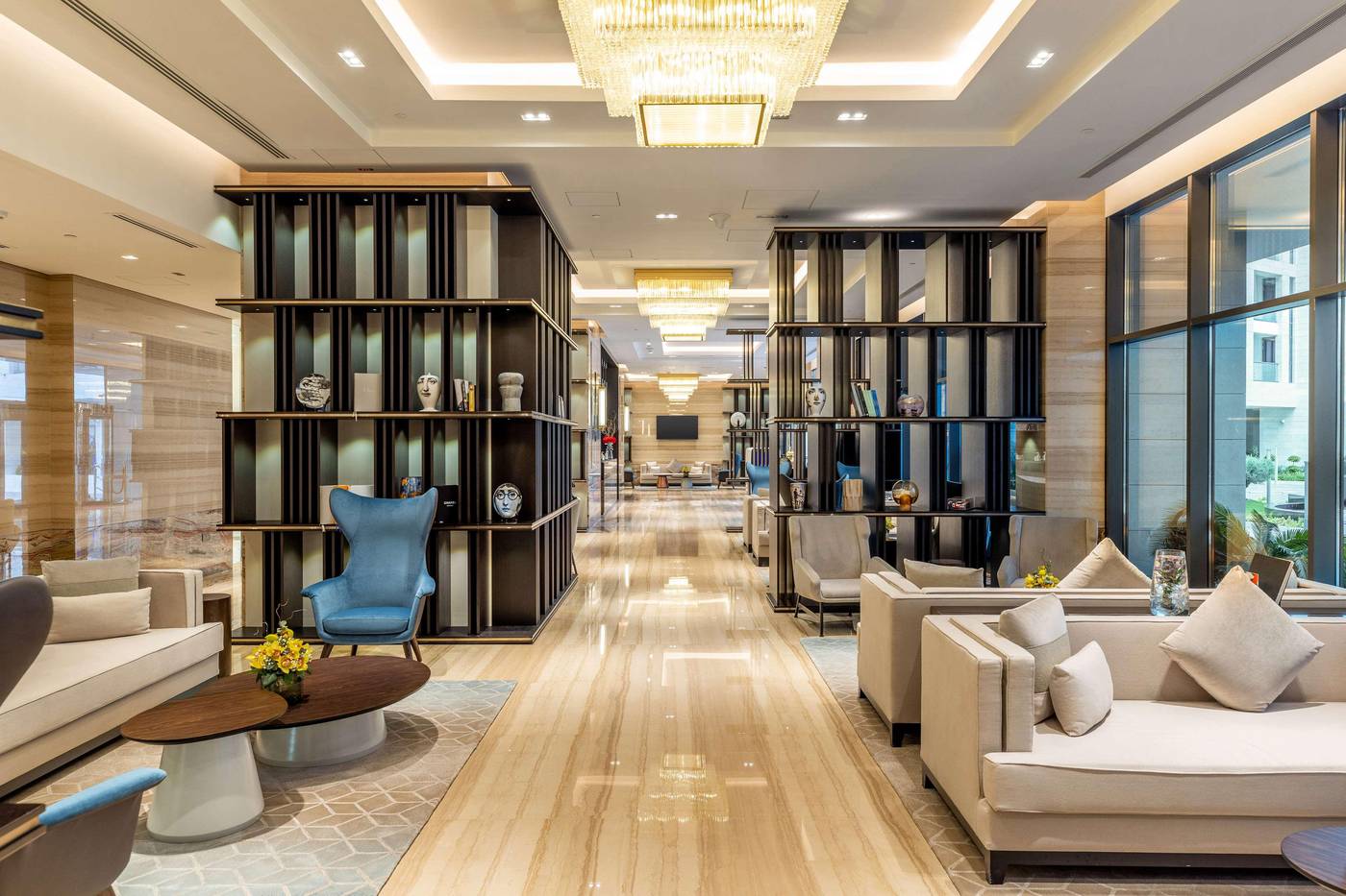 DoubleTree-by-Hilton-Doha-Downtown-Lobby-14