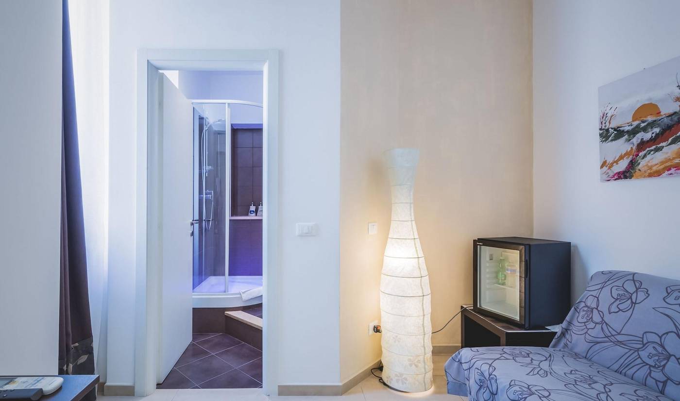 Domus-Alberti-Room-11