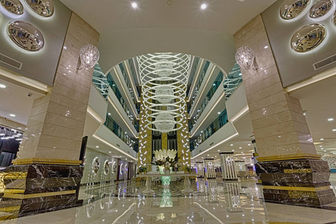 Sensitive-Premium-Resort---Spa-Lobby-50