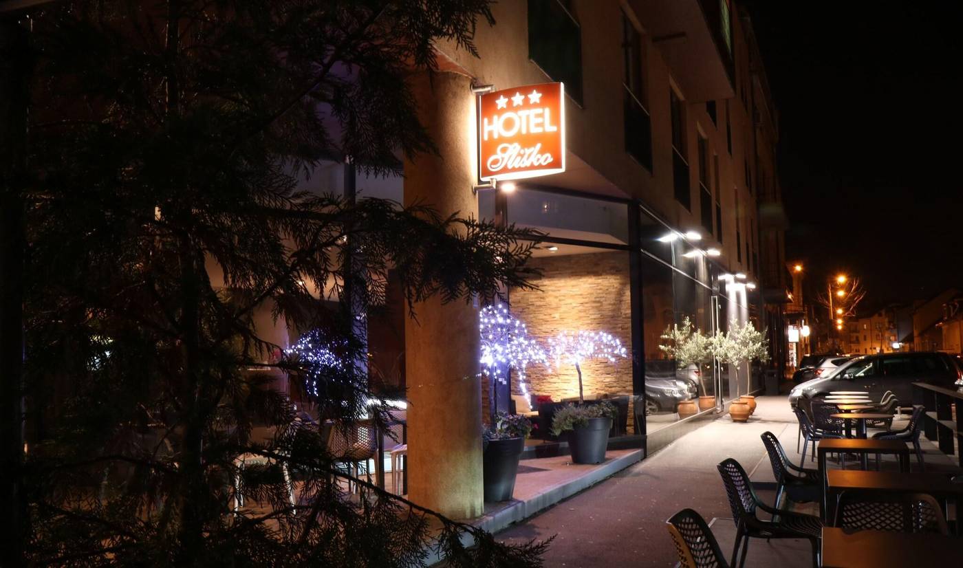 Slisko-Croatia-Zagreb-General view-1