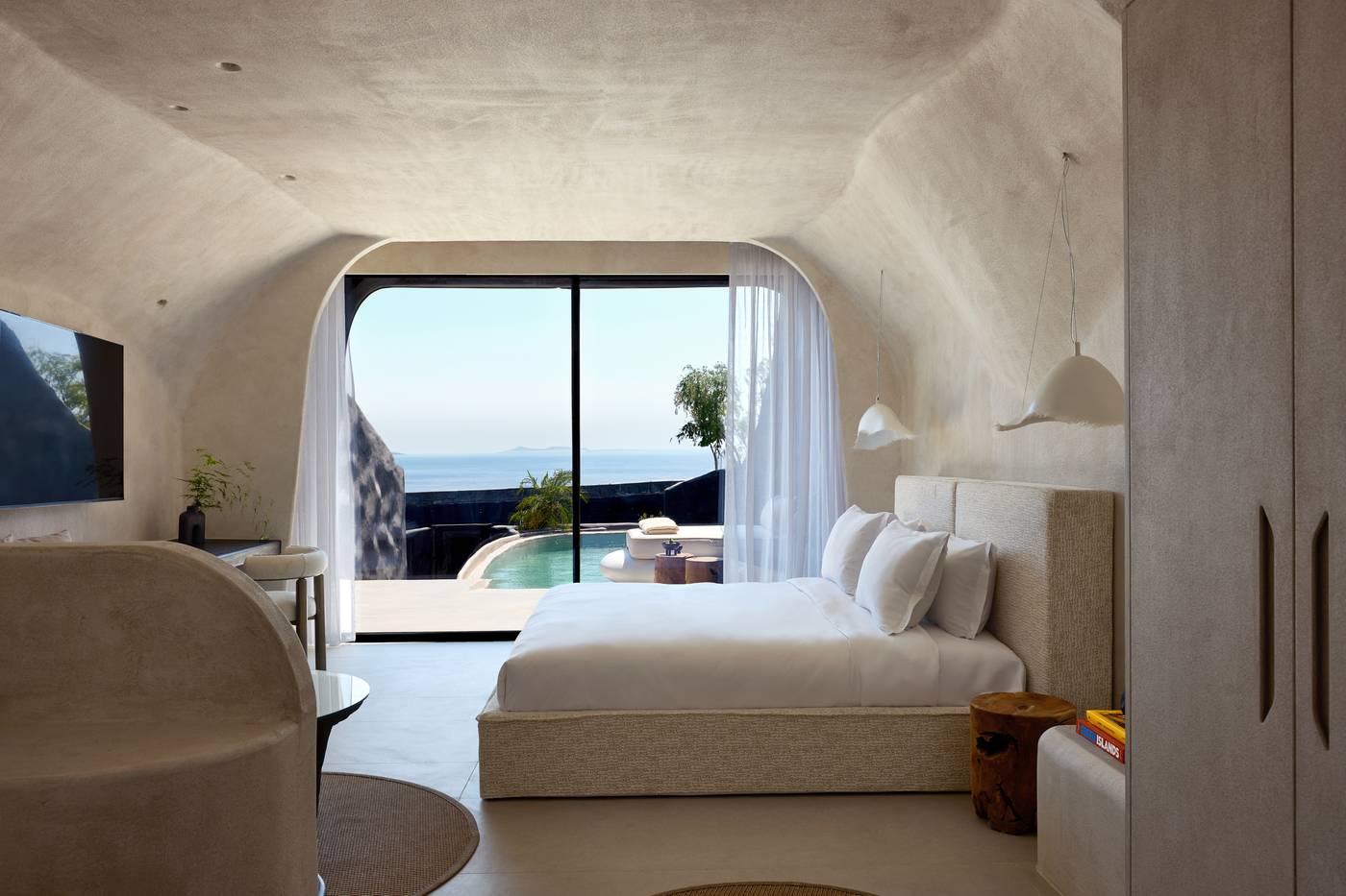 One-Of-One-Hotel-Room-14