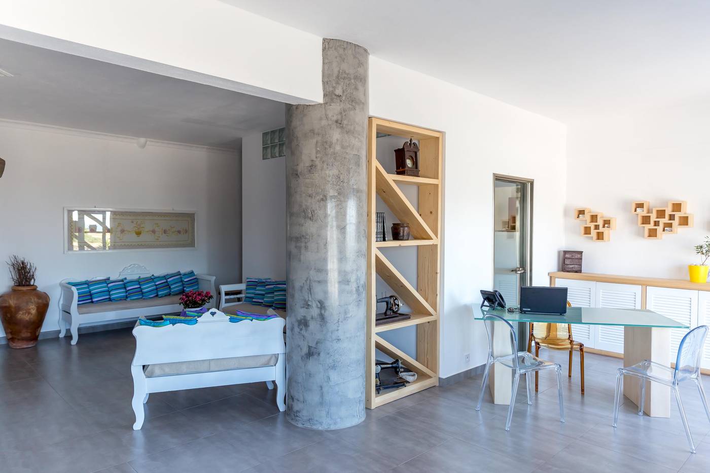 Caldera-Romantica-Lobby-24