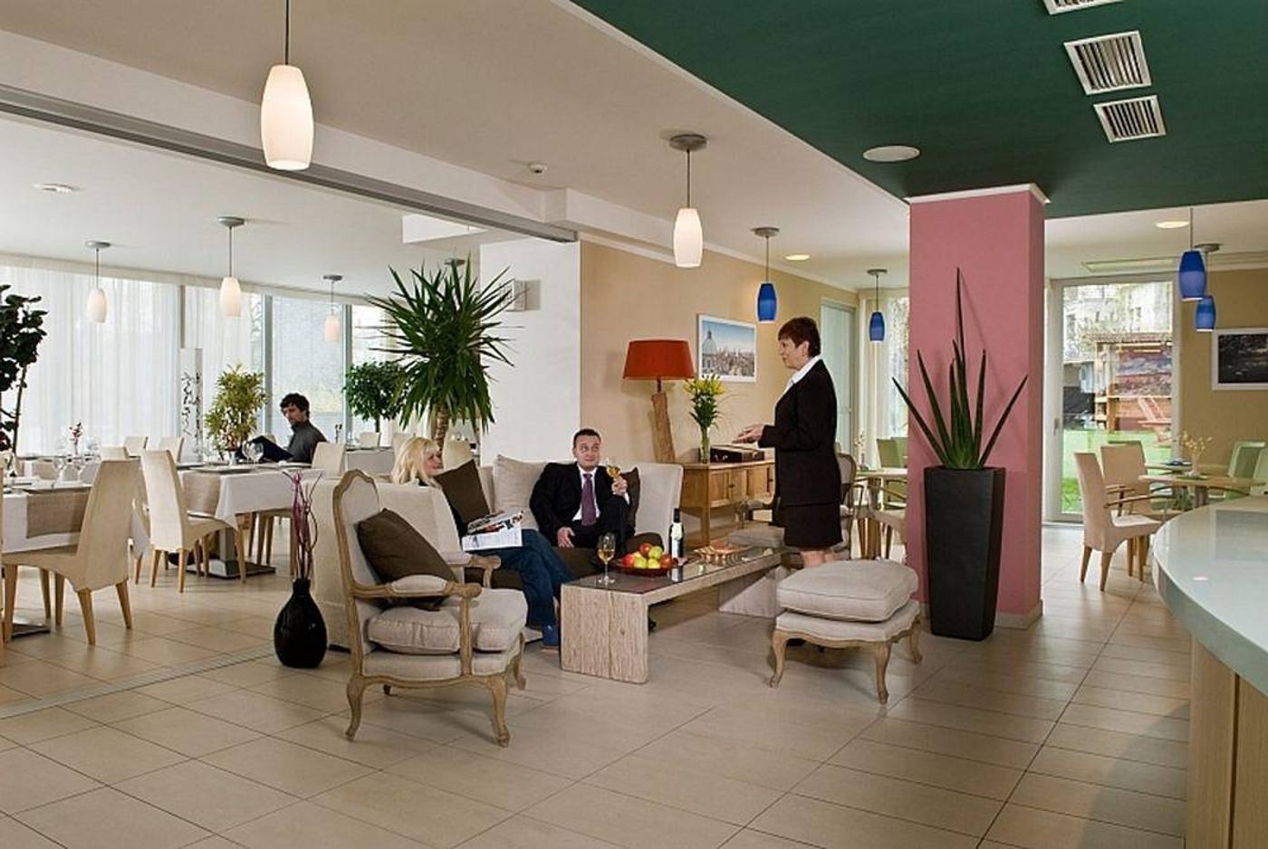 Michael-General-view-12