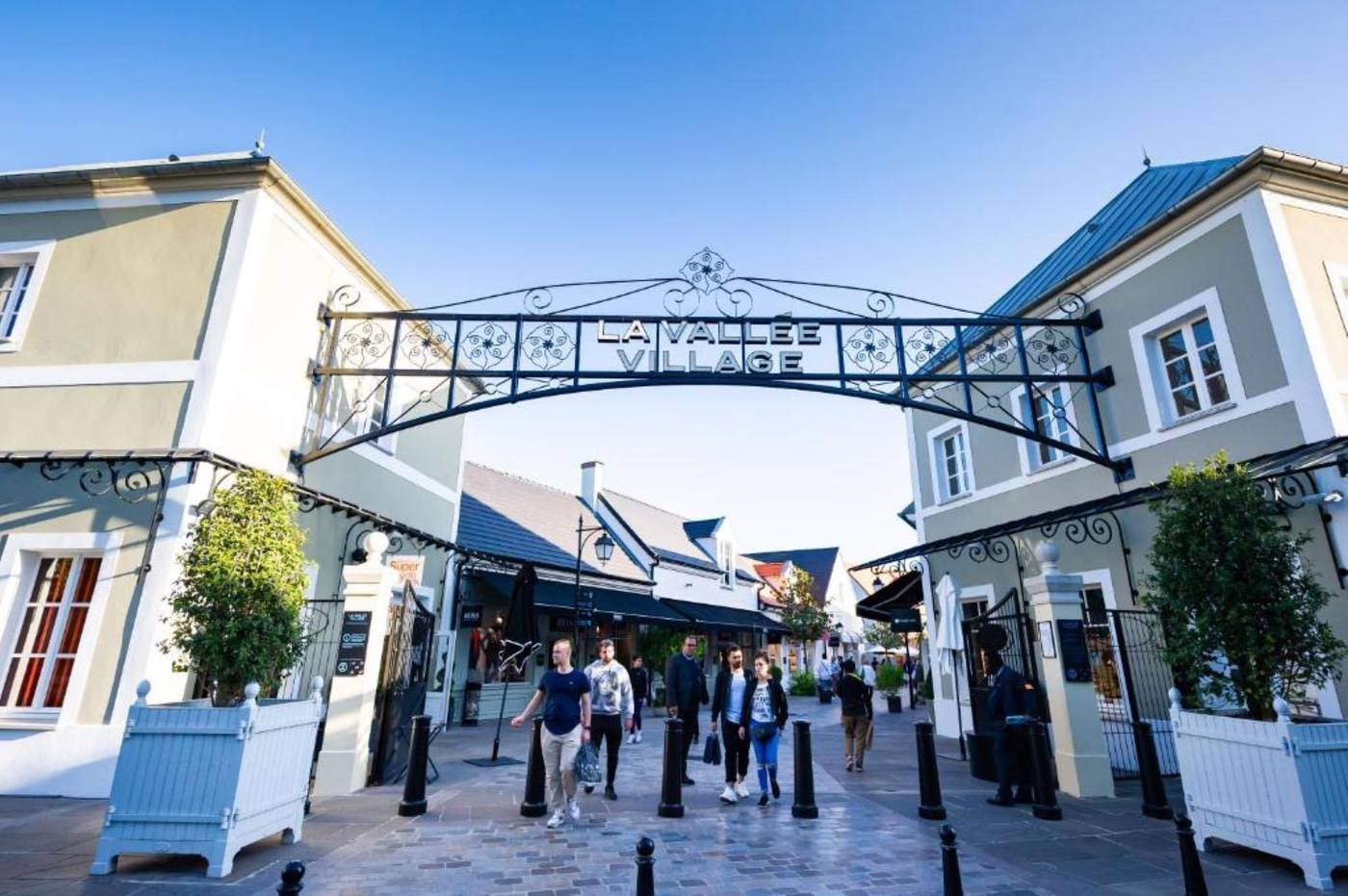 Staycity-Aparthotels-near-Disneyland---Paris-General-view-79