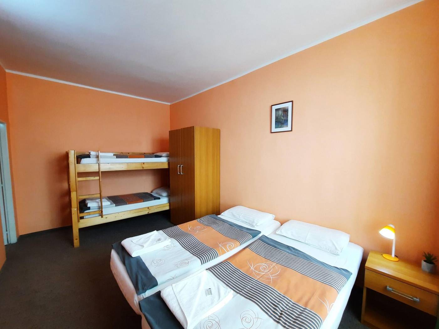 Pension-City-Center---L-Opera-Room-12