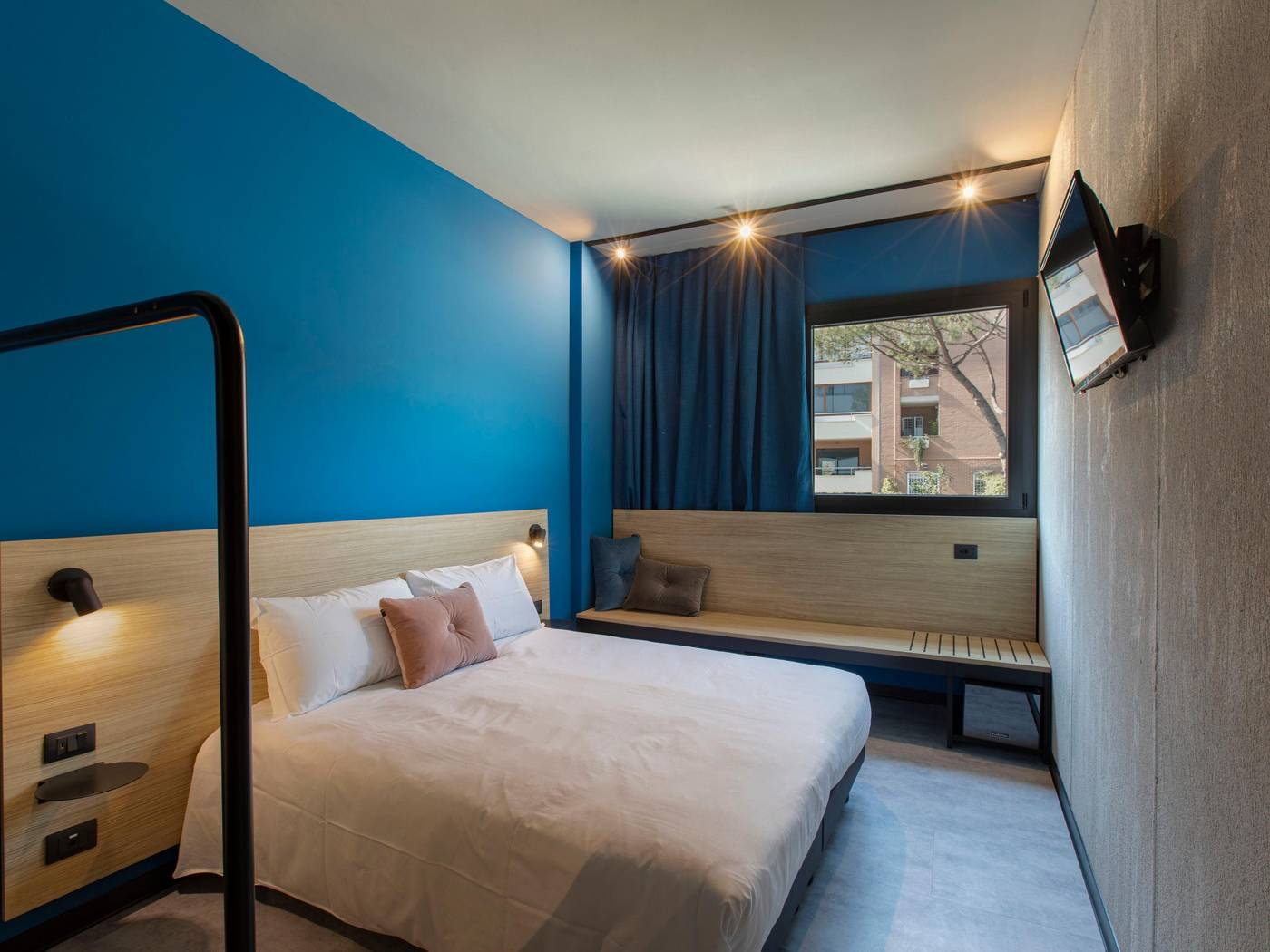 Ibis-Styles-Roma-Aurelia-Room-6