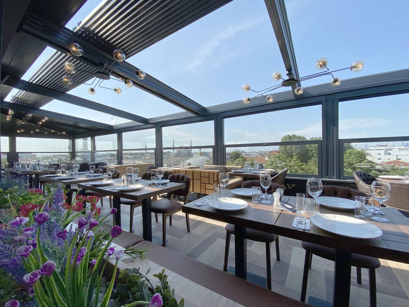 Pierre-Loti-Restaurant-32