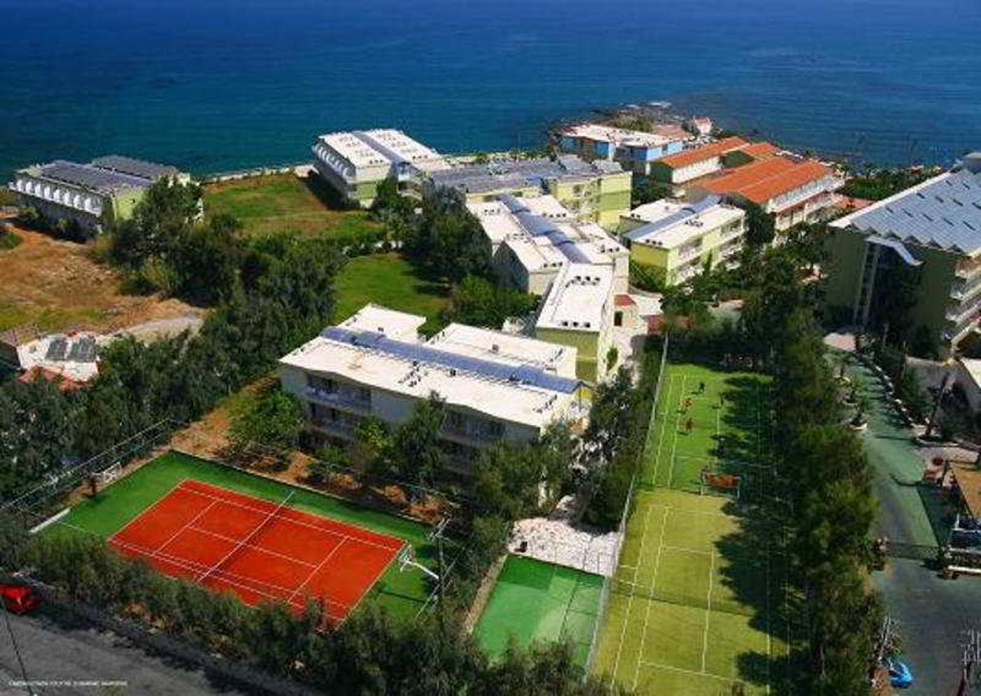 Eri-Beach---Village-Sports-and-Entertainment-24