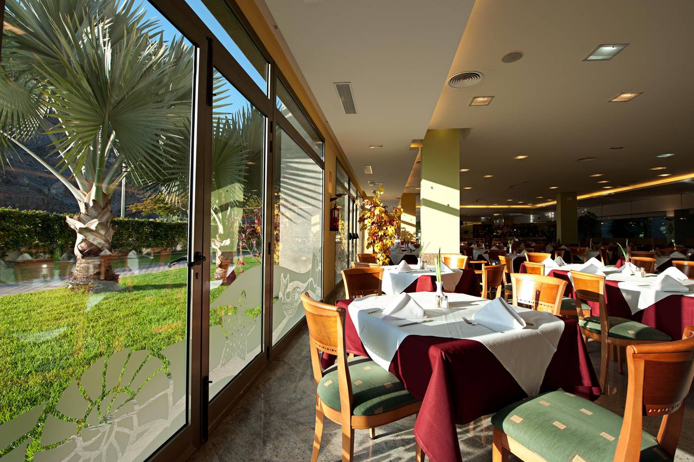 LIVVO-Costa-Taurito---Waterpark-Restaurant-56