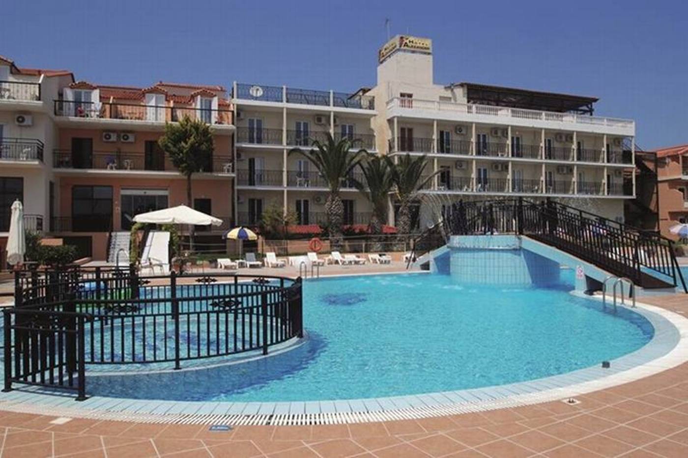 Alexander-The-Great---Laganas-Pool-4