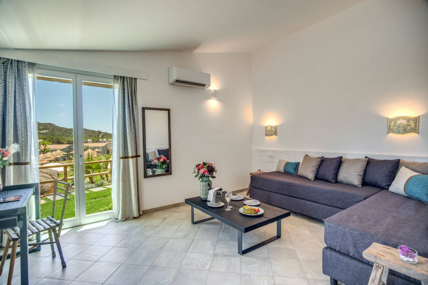 Cala-Sinzias-Resort-Room-41