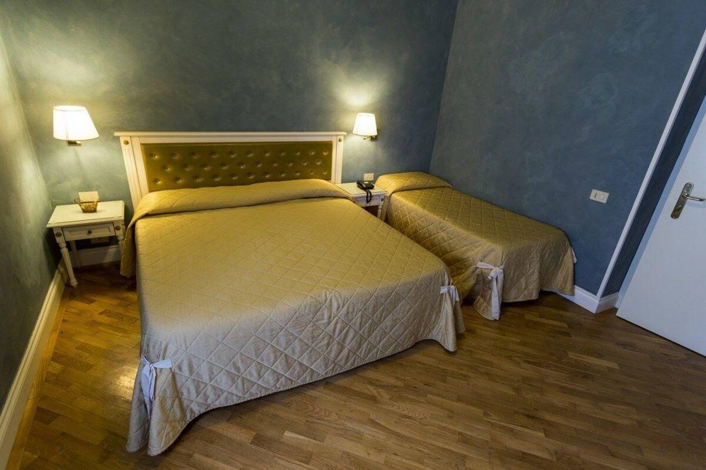 Hotel-Gennarino-Room-37