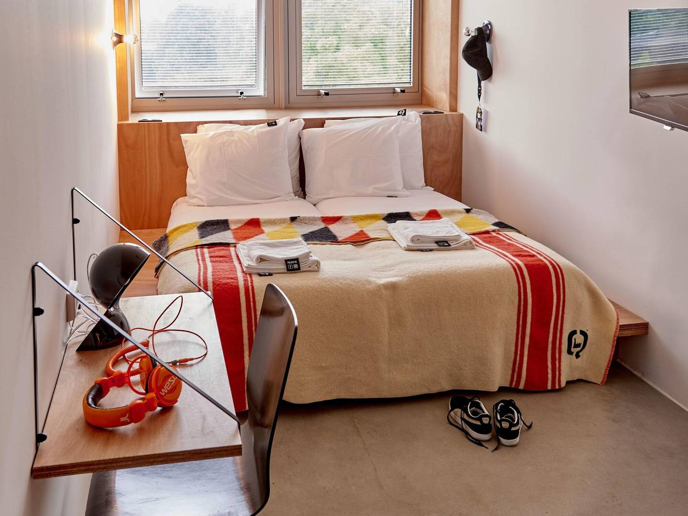 Q-Factory-Hotel-Room-5