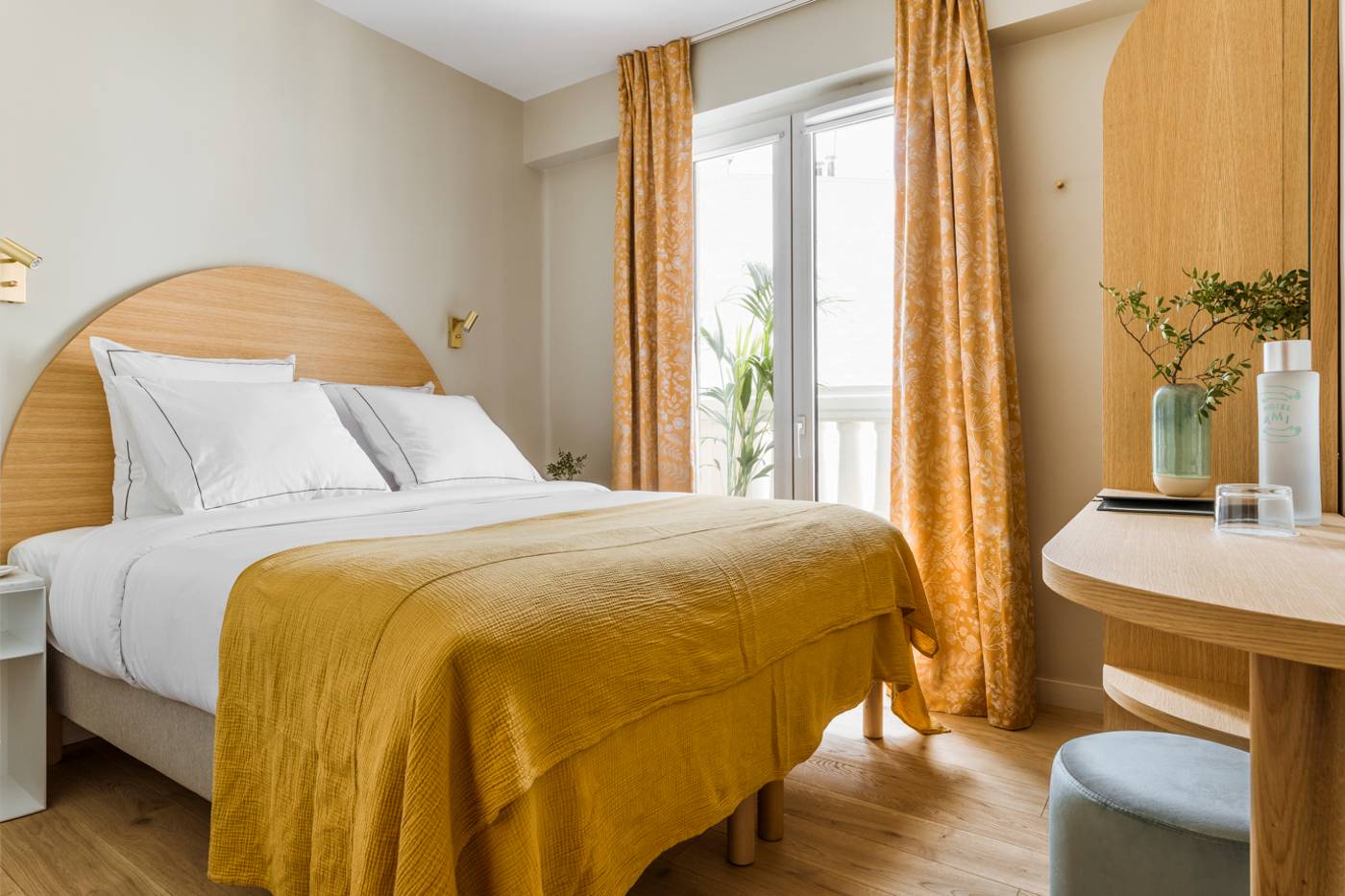 Hotel-Ami---Orso-Hotels-Room-10