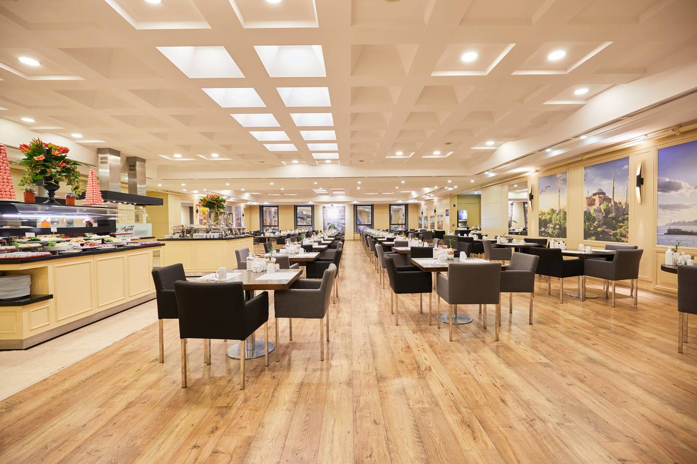 Dedeman-Istanbul-Restaurant-43